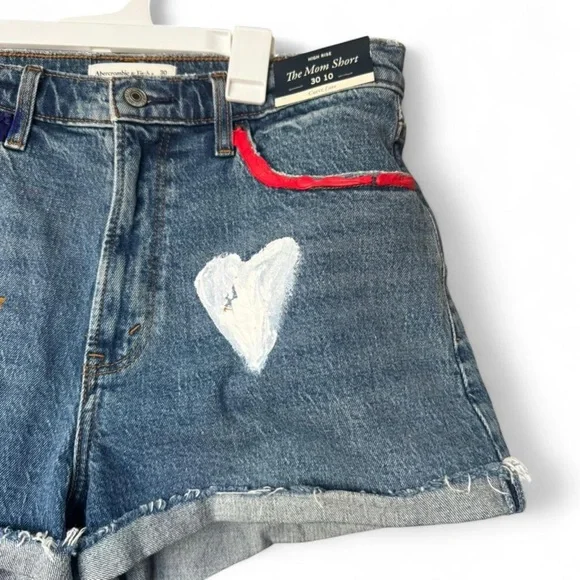 Abercrombie Curve Love High Rise Mom Shorts Sun Heart 30 - Picture 4 of 9